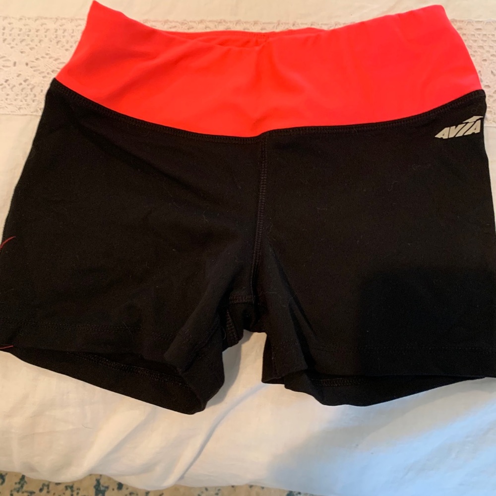 Avia xs yoga/running shorts